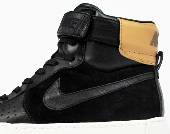 Nike Flytop Black Camel Heel 07