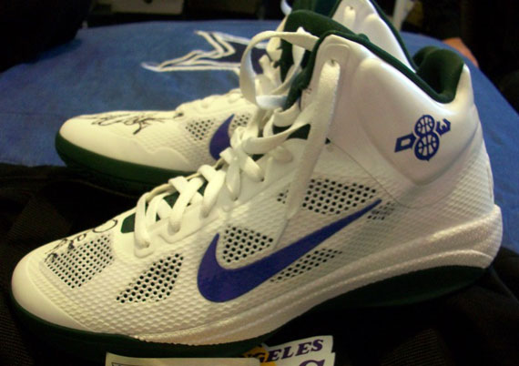 Nike Hyperfuse Deron Williams Pe Autographed 09