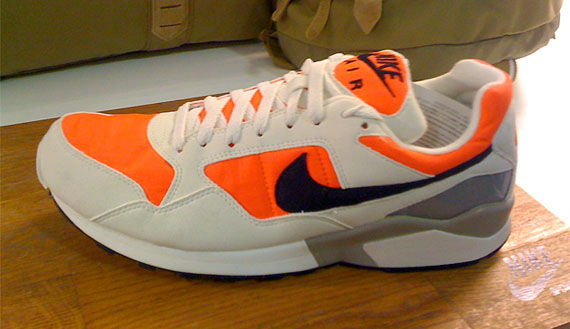 Nike Retro Run Spr 2011 Prev 08