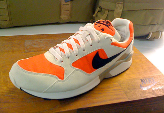 Nike Retro Run Spr 2011 Prev 09