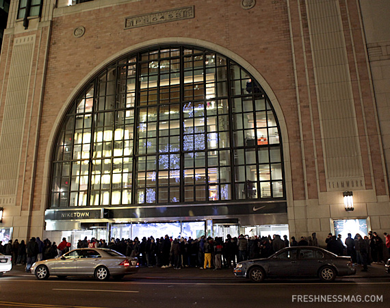 Air Jordan XI ‘Cool Grey’ – NikeTown NYC Release Recap