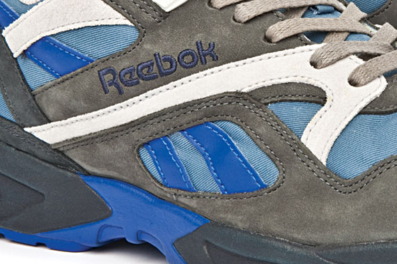 Stash Reebok Graphlite 02