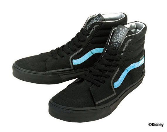 Vans Sk8 Hi Tron Disney 01