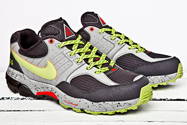 Nike Acg Air Abaziro 2.0 Charcoal Bright Green Grey 2 1