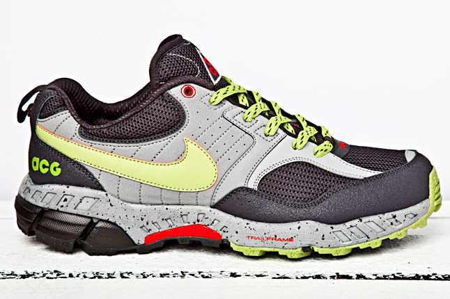 Nike Acg Air Abaziro 2.0 Charcoal Bright Green Grey 3 1