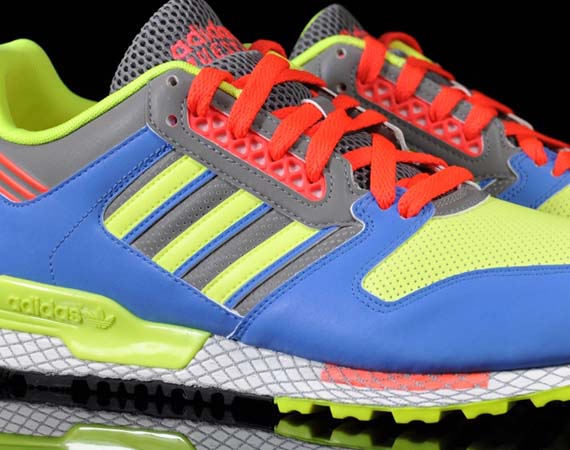 adidas Questar - Fresh Blue - Electricity - Shade Grey