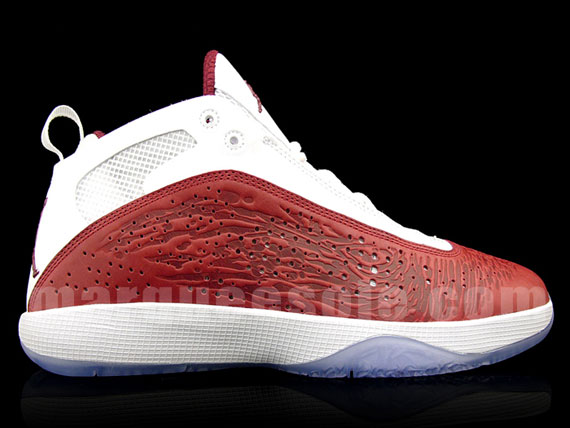 Air Jordan 2011 Varsity Red White 02