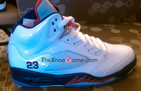 Air Jordan V White Obsidian Varsity Red 2011 021