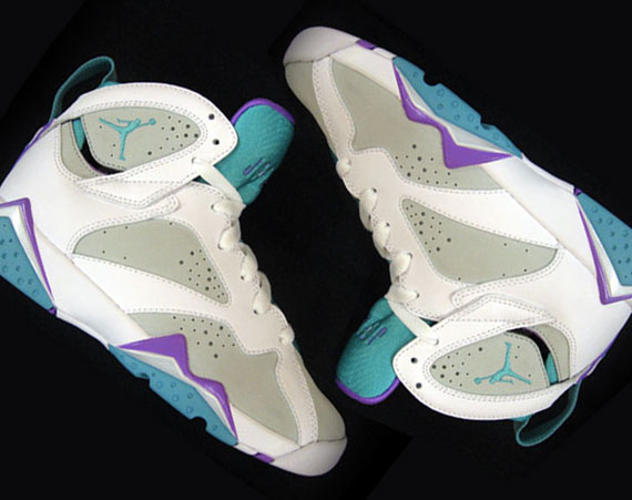 Air Jordan VII Retro GS – Mineral Blue – Bright Violet | March 2011