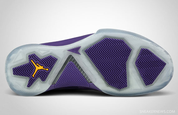 Jordan Cp3.iv Varsity Purple Sunstone White 428821 501 02