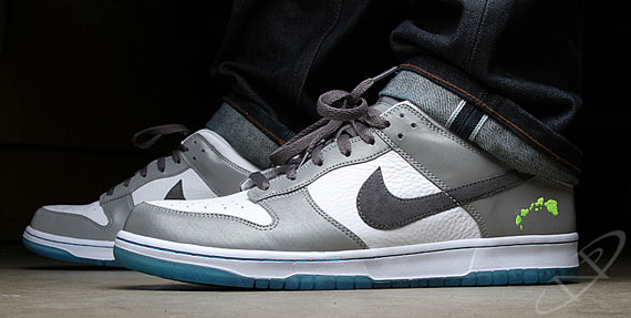 Nike Dunk Low 2011 Pro Bowl 03