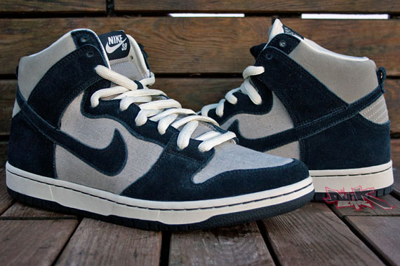 Nike Sb Dunk High Grit Black Fossil March 2011 03