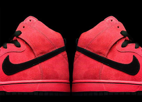 Nike SB Dunk High ‘True Red’ – Fall 2011