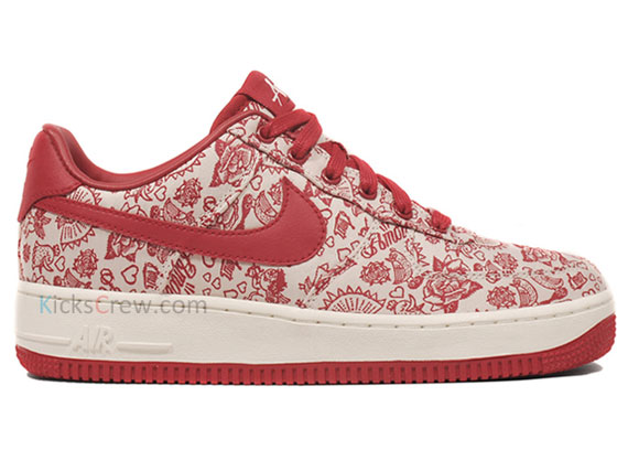 Nike Wmns Air Force 1 Low Valentines Day Amor 08