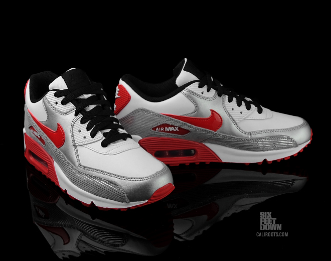 Nike Womens Air Max 90 White Varsity Red Metallic Silver 2