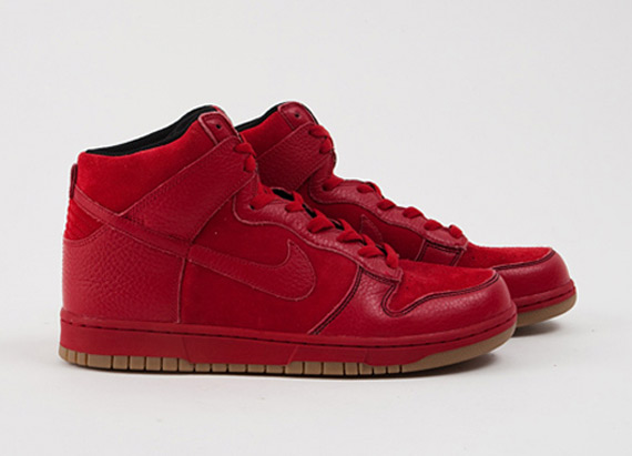 Nike Dunk Tricolor Gum 02