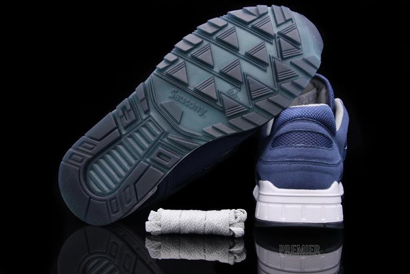 2 22 11sauconynavyback