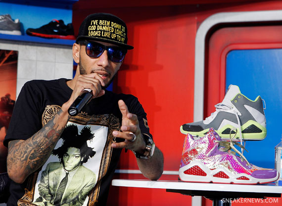 Swizz Beatz With The Reebok Kamikaze Sneaker 3