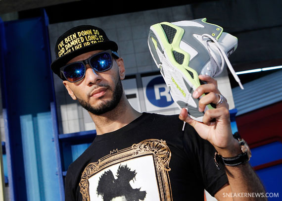 Swizz Beatz With The Reebok Kamikaze Sneaker