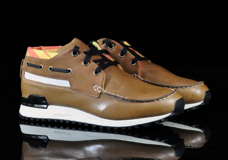 Adidas Originals Zx700 Boat Brown Plaid 2