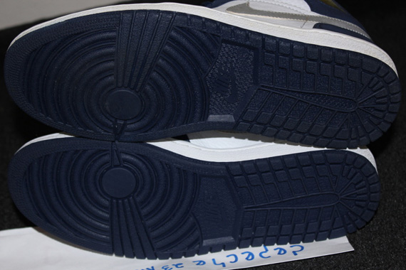 Air Jordan 1 Obsidian White Unreleased Jumpman Sample 04