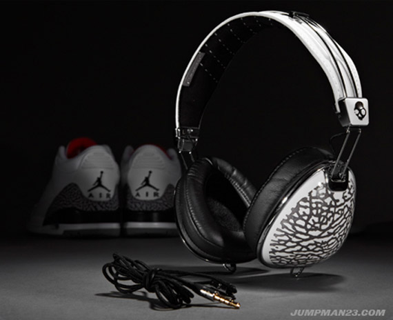 Air Jordan 2011 + Air Jordan III Retro – Headphone Packs