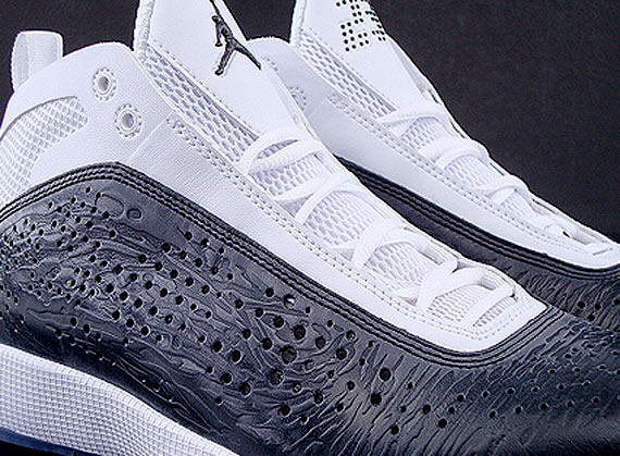 Air Jordan 2011 White Anthracite Available Early On Ebay 01