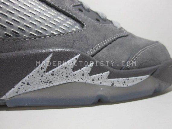 Air Jordan V Retro ‘Wolf Grey’ – Detailed Images