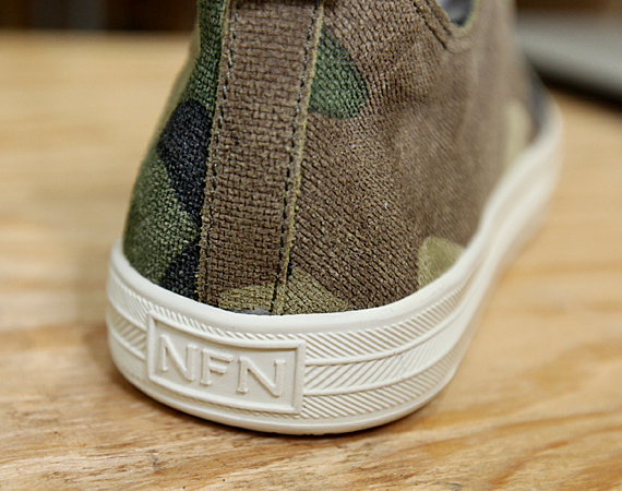 Gourmet Uno Leather Camo 09