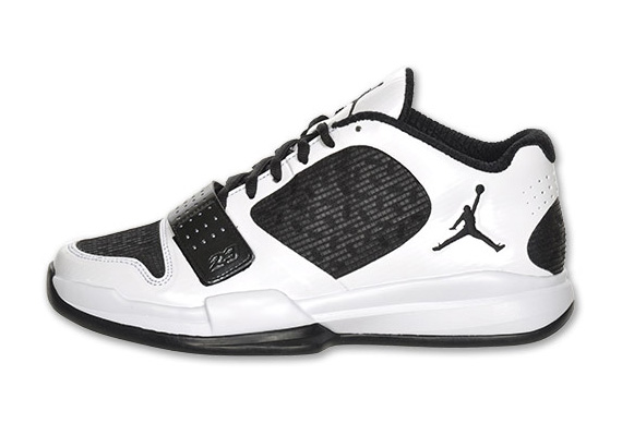 Jordan Bct Low Black White 02