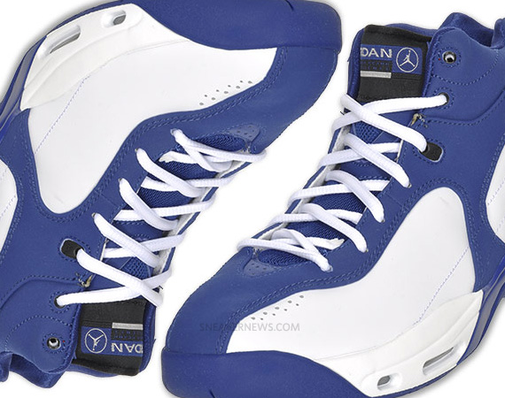 Jordan Hardcourt Classic 1 – White – Deep Royal – Black