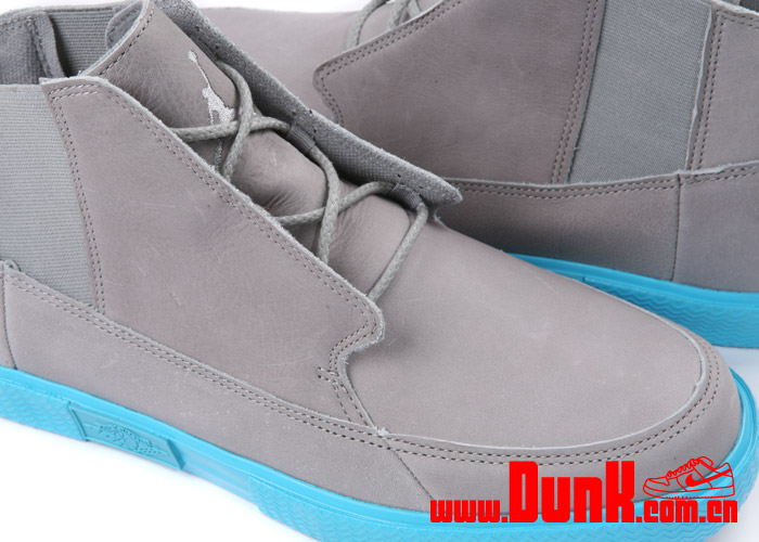 Jordan V2 Grown Matte Silver Chlorine Blue Spark 7
