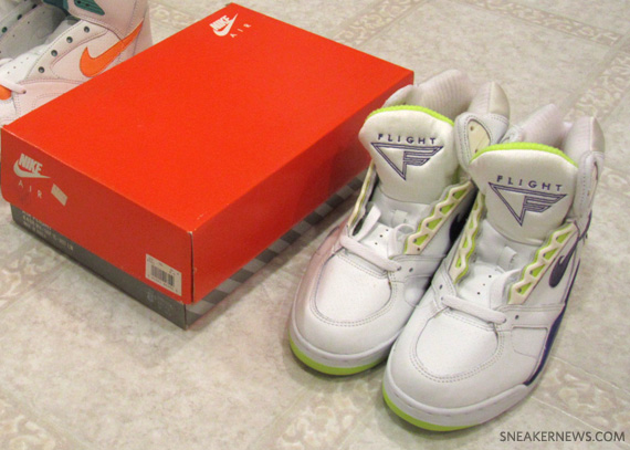 Nike Air Flight Grape Hot Lime Vintage 01