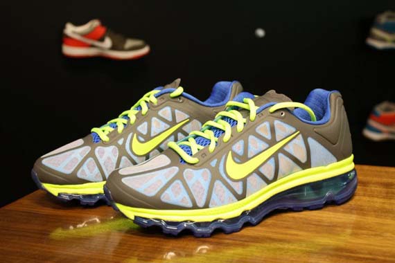 Nike Air Max 2011 Nike Id 02