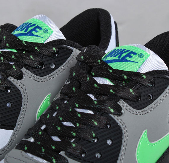 Nike Air Max 90 Gs White Neo Lime Medium Grey Black 03