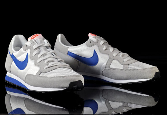 Nike Challenger White Varsity Royal Grey 013