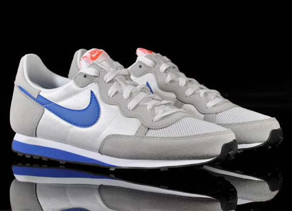 Nike Challenger White Varsity Royal Grey 05