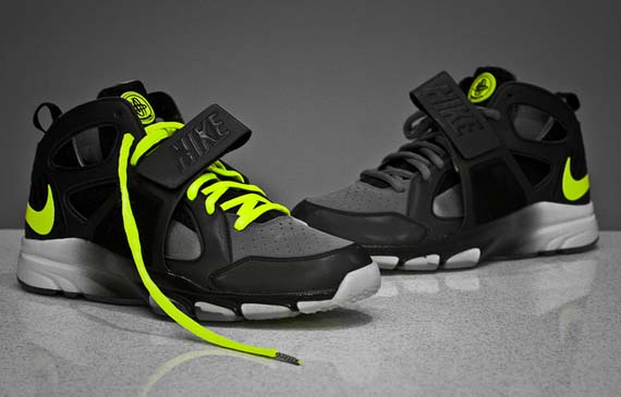 Nike Huarache Tr Cg Cf Volt 01