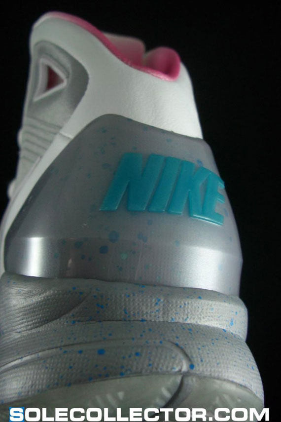 Nike Hyperdunk 2010 Mcfly 08