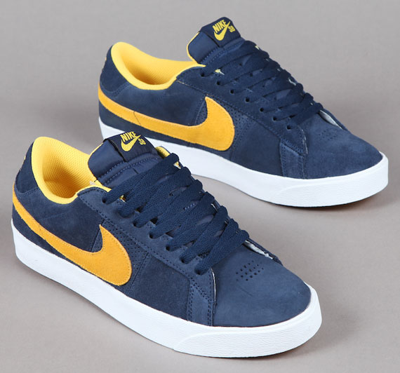 Nike Sb Blazer Low Navy Yllw 06