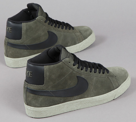 Nike Sb Blazer Mid Bog Green Black March 2011 03