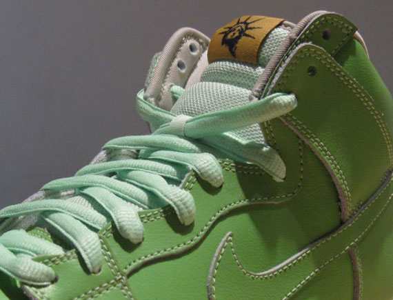 Nike SB Dunk High ‘Statue of Liberty’ – New Images