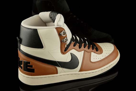 Nike Terminator Tg Brown Blk 03