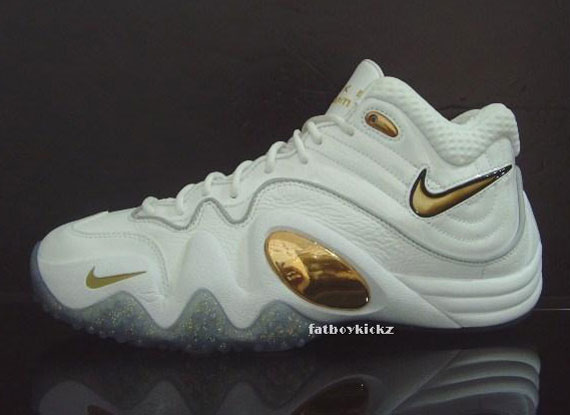 Nike Zoom Uptempo V White Metallic Gold 2