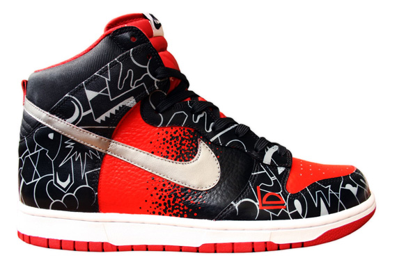 Sekure D Royalefam Nike Dunk Daywalker 01