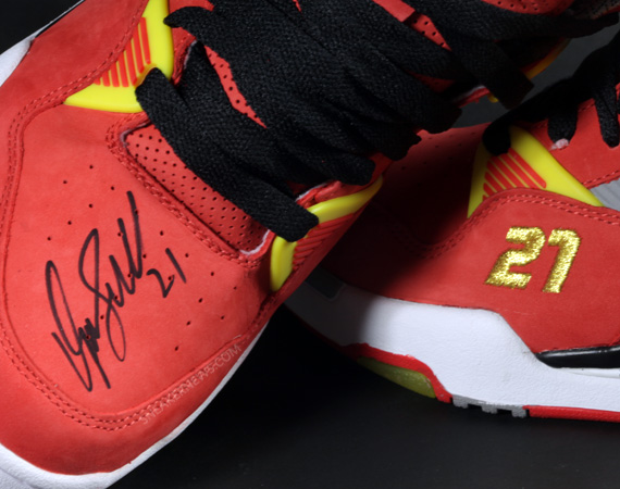 Packer Shoes x Reebok 'Nique' Pump - Autographed Friends & Family Giveaway - Winner Announced