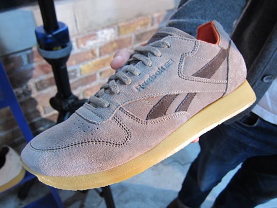 Reebok Classic Crepe Sole Sneakers 01