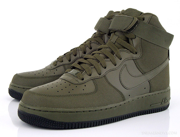 Air Force 1 High Bog Green 02a