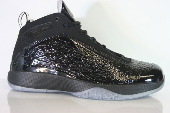 Air Jordan 2011 Black Dark Charcoal Available Early On Ebay 02