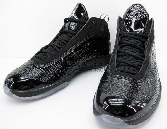 Air Jordan 2011 Black Patent Leather New Images 09